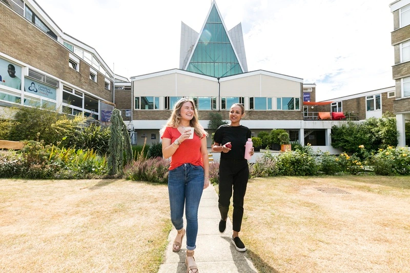 canterbury-campus-chapel-students